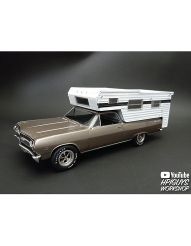 Modelo a Escala AMT 1965 Chevy El Camino 1:25 con Camper