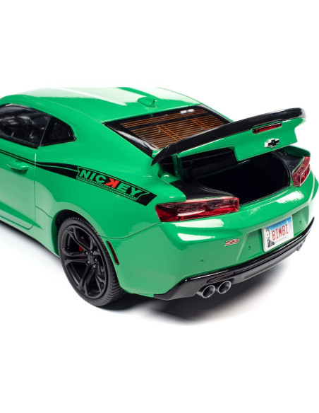 Modelo a Escala Chevrolet Camaro SS 1LE 2017 Muscle Americano Modelo a Escala Chevrolet Camaro SS 1LE 2017 Muscle Americano