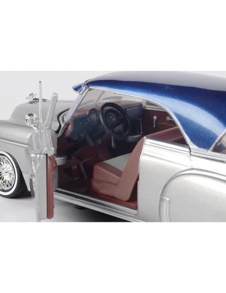 Chevy Bel Air Lowrider 1950 Motormax 1/24 Plateado Azul Chevy Bel Air Lowrider 1950 Motormax 1/24 Plateado Azul