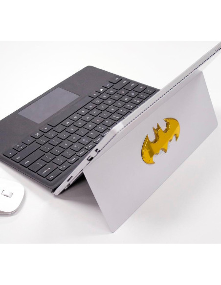 Insignia 3D Batman Batwing Fan Emblems Cromo Amarillo Insignia 3D Batman Batwing Fan Emblems Cromo Amarillo