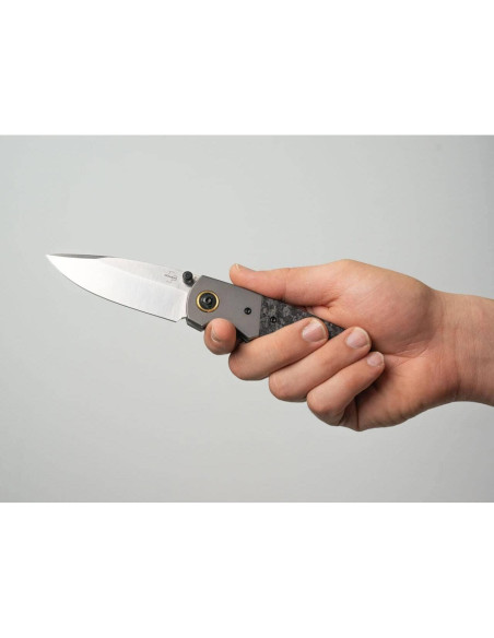 Cuchillo de bolsillo BKER PLUS Gulu Pro Titanio y Fibra de Carbono Cuchillo de bolsillo BKER PLUS Gulu Pro Titanio y Fibra de Carbono