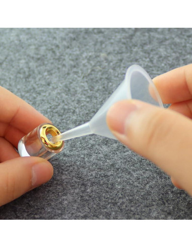 Juego de 10 Mini Embudos de Plástico MOYUAN 4 cm