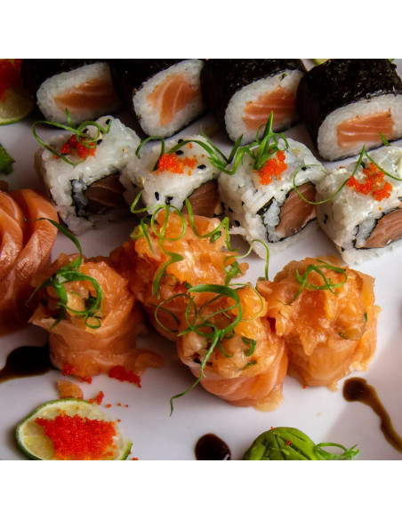 Kit de Hacer Sushi Luney - 18 Piezas, Completo y Fácil de Usar Kit de Hacer Sushi Luney - 18 Piezas, Completo y Fácil de Usar
