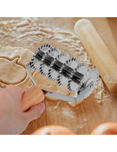Cortador de Masa UPKOCH de Acero Inoxidable con Mango de Madera Cortador de Masa UPKOCH de Acero Inoxidable con Mango de Madera