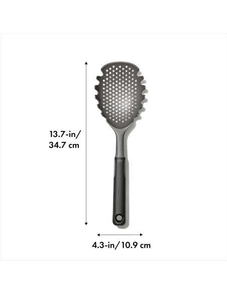Cucharón Colador para Pasta OXO Good Grips Gris 34 cm Cucharón Colador para Pasta OXO Good Grips Gris 34 cm
