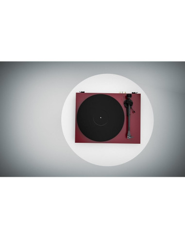 Tocadiscos Pro-Ject Debut EVO 2 con Brazo de Carbono