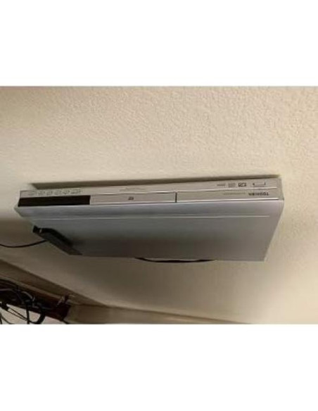 Soporte de Pared Ajustable Mount Plus MP-06-02 para Módem y Reproductores Soporte de Pared Ajustable Mount Plus MP-06-02 para Módem y Reproductores