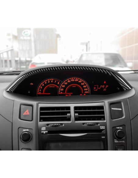 Cubierta de fibra de carbono Toyota Yaris 2006-2011 - Negro Cubierta de fibra de carbono Toyota Yaris 2006-2011 - Negro