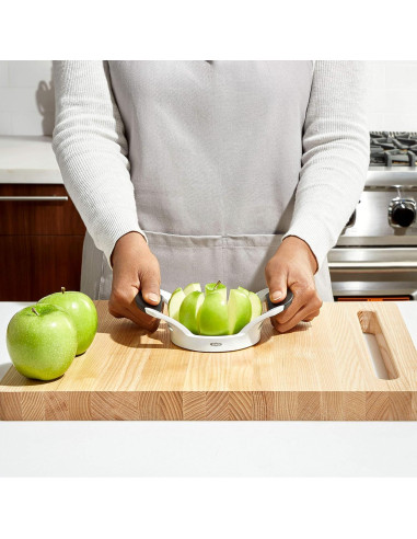 Cortador y Descorazonador de Manzanas OXO Good Grips Blanco