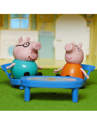 Casa de Peppa Pig con 4 Figuras y Coche Rojo - Hasbro