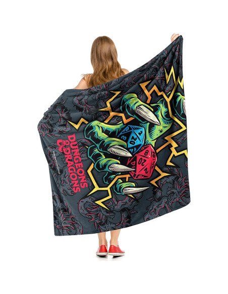 Manta de Toque de Seda Northwest Dungeons & Dragons 127x152 cm Manta de Toque de Seda Northwest Dungeons & Dragons 127x152 cm