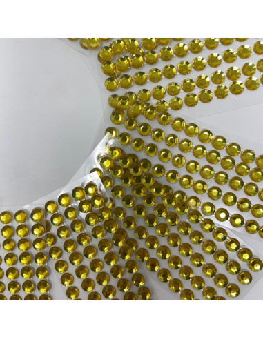 Gemas Adhesivas Doradas AoneFun 6MM - 780 Pcs para Manualidades