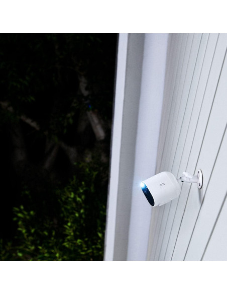 Cámara de Seguridad Arlo Esencial 4 Unidades 1080p + Panel Solar Cámara de Seguridad Arlo Esencial 4 Unidades 1080p + Panel Solar