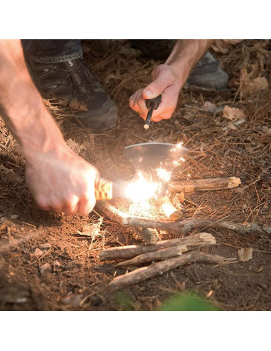 Hacha de Camping UST Parahatchet FS con Cuchilla de Acero Inoxidable