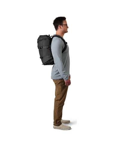 Mochila YETI Ranchero 22L Negra, Estructurada y Duradera