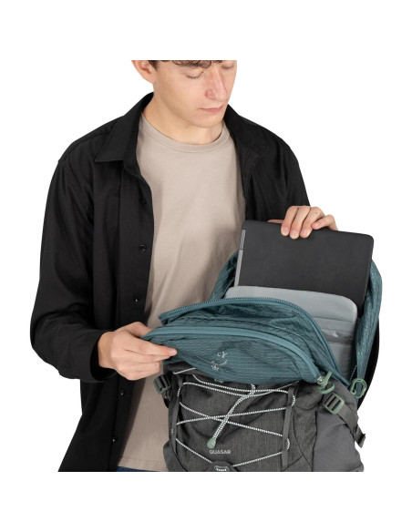 Mochila Osprey Quasar 26L Unisex con Funda para Laptop 14" Mochila Osprey Quasar 26L Unisex con Funda para Laptop 14"