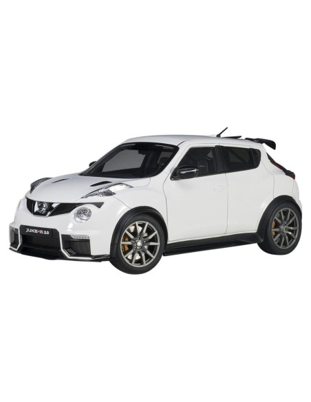 Nissan Juke R 2.0 Blanco Autoart 1:18 Modelo a Escala Nissan Juke R 2.0 Blanco Autoart 1:18 Modelo a Escala