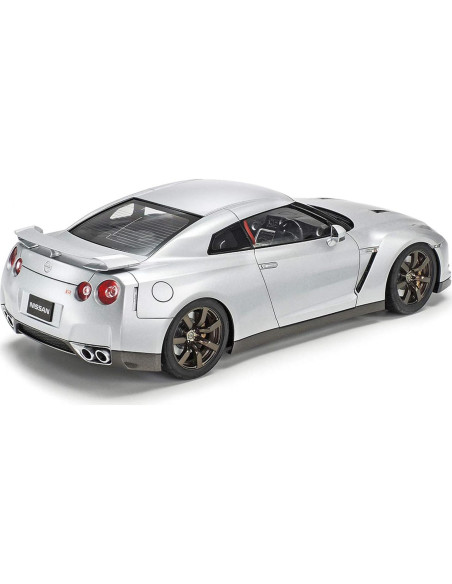 Kit de Modelo Tamiya Nissan GT-R R35 1:24 - 1352 Piezas Kit de Modelo Tamiya Nissan GT-R R35 1:24 - 1352 Piezas