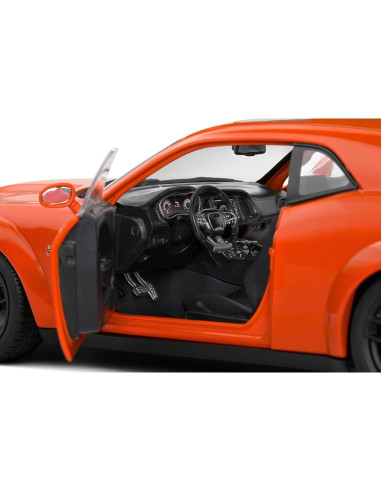 Modelo Die-Cast 1:18 Dodge Challenger SRT 2023 Naranja