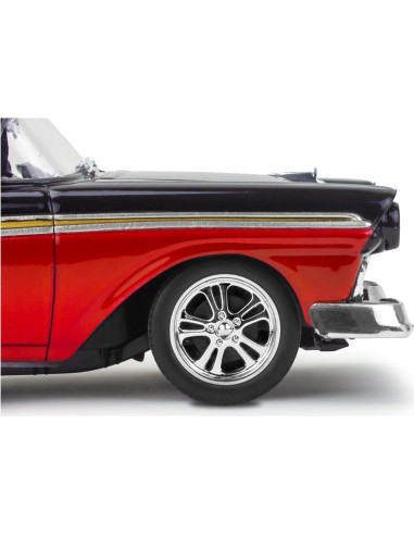 Kit de Modelo Revell 57 Ford Del Rio Ranch Wagon 1:25 197 Piezas