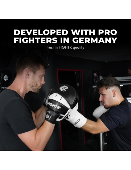 Guantes de Boxeo FIGHTR Premium - Acolchado y Estabilidad Guantes de Boxeo FIGHTR Premium - Acolchado y Estabilidad