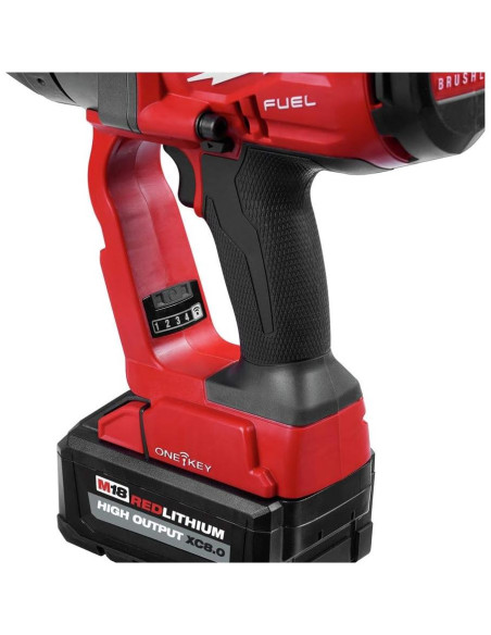 Llave de Impacto Inalámbrica Milwaukee M18 FUEL 1" 2034.4 Nm Llave de Impacto Inalámbrica Milwaukee M18 FUEL 1" 2034.4 Nm