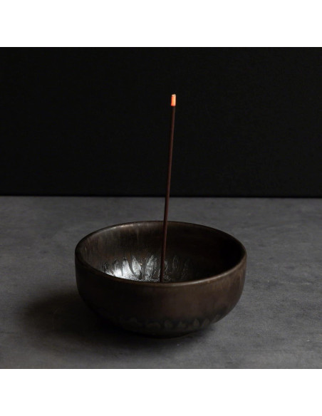 Varitas de Incienso Asayu Japón Madera de Agar 40g Bajo Humo Varitas de Incienso Asayu Japón Madera de Agar 40g Bajo Humo