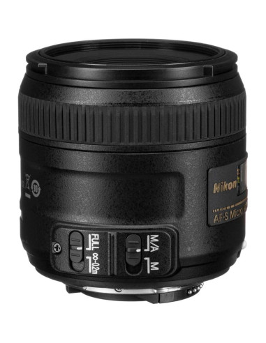 Lente Macro Nikon AF-S DX Micro NIKKOR 40mm f/2.8G + Kit Filtros
