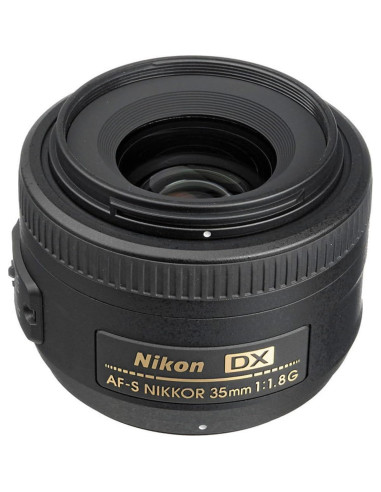 Lente Nikon AF-S DX NIKKOR 35mm f/1.8G con Kit de Limpieza