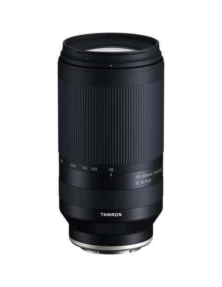 Lente Tamron 70-300mm f/4.5-6.3 Di III RXD para Sony E + Accesorios Lente Tamron 70-300mm f/4.5-6.3 Di III RXD para Sony E + Accesorios