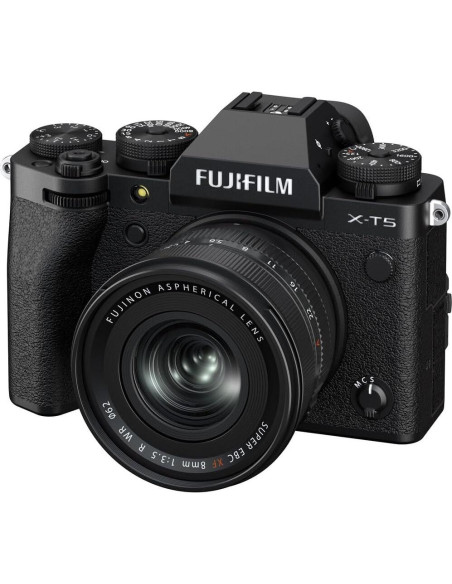 Lente Ultra Gran Angular Fujifilm XF 8mm f/3.5 R WR + Accesorios Lente Ultra Gran Angular Fujifilm XF 8mm f/3.5 R WR + Accesorios