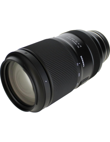 Lente Tamron 70-180mm f/2.8 Di III VC VXD G2 para Sony E Lente Tamron 70-180mm f/2.8 Di III VC VXD G2 para Sony E
