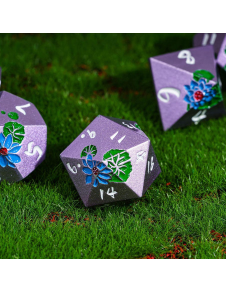 Juego de Dados Metálicos Lotus Flower CRITALLIC 7 Piezas Juego de Dados Metálicos Lotus Flower CRITALLIC 7 Piezas