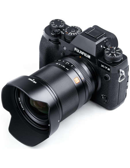 Lente VILTROX 13mm f/1.4 para cámaras Fujifilm X-Mount Lente VILTROX 13mm f/1.4 para cámaras Fujifilm X-Mount