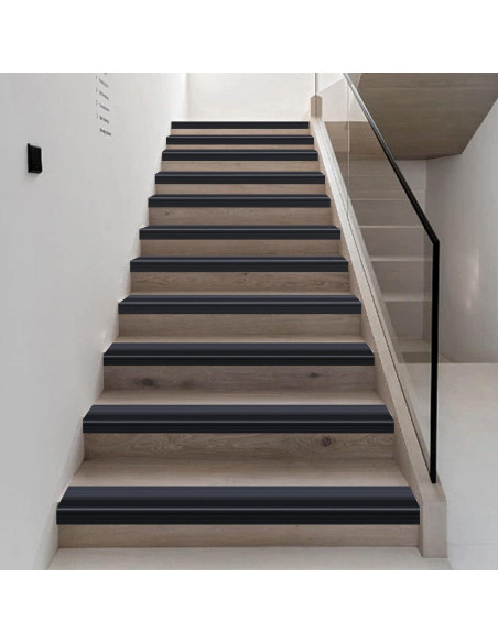 Nosing Antideslizante de Vinilo Trimold 5m Negro para Escaleras Nosing Antideslizante de Vinilo Trimold 5m Negro para Escaleras