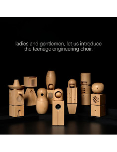 Muñeca de coro de madera Teenage Engineering Olga MIDI 2