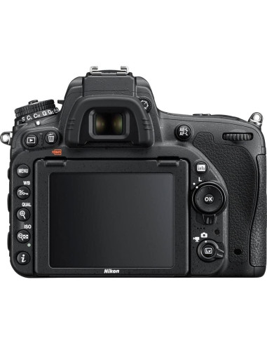 Cámara DSLR Nikon D750 Formato FX + Accesorios Completo