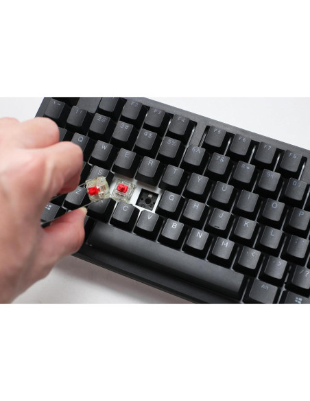 Teclado Mecánico Ducky Zero 6108 Bluetooth RGB Cherry MX2A Teclado Mecánico Ducky Zero 6108 Bluetooth RGB Cherry MX2A