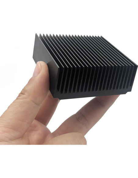 Disipador de Aluminio 69x69x27mm Awxlumv 22 Aletas Negro Disipador de Aluminio 69x69x27mm Awxlumv 22 Aletas Negro