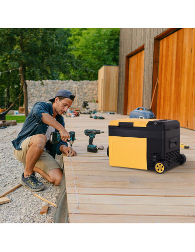 Enfriador Eléctrico Portátil Newair 25 Qt Amarillo 23.66L