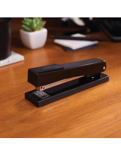 Grapadora Swingline S7040501, Metal, 20 Hojas, Negro 2