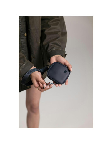Funda Compacta A.R.C. Incase - Poliéster Reciclado, Negro