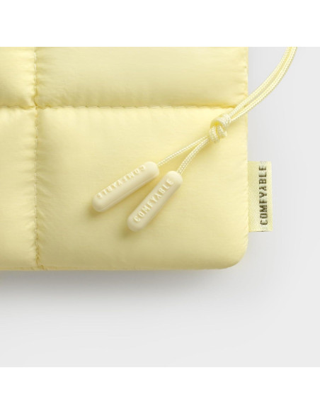 Monedero Puffy Comfyable Amarillo con Ventana para ID Monedero Puffy Comfyable Amarillo con Ventana para ID