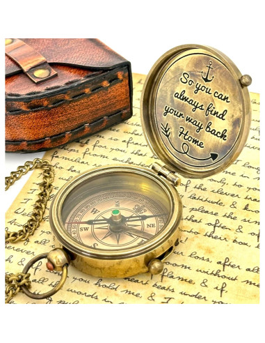Brújula de Latón Grabada GeekGifts - 6cm x 2cm - Regalo Único
