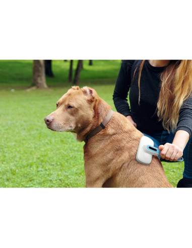 Cepillo Deshebrador Automático Pets First para Perros y Gatos