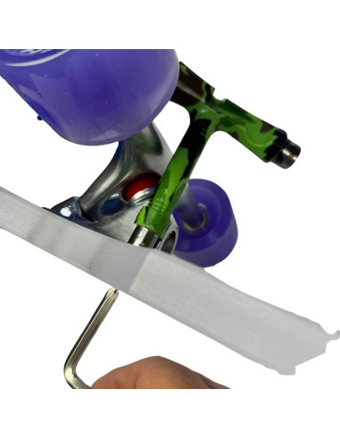 Herramienta Multifuncional para Skateboard GHOST BOARDS - Kit Compacto