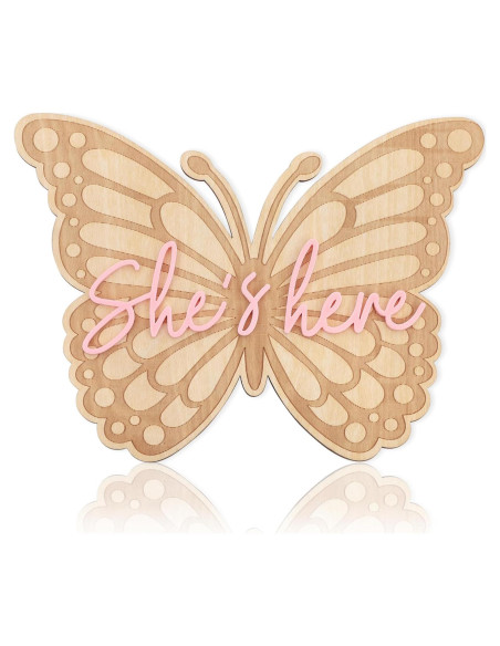 Cartel de Madera Mariposa She's Here - Anuncio de Nacimiento Cartel de Madera Mariposa She's Here - Anuncio de Nacimiento