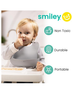 Babero de Silicona SmileyTot Rosa | Impermeable y Ajustable 2