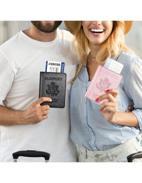 Combo Portapasaportes y Portacarnet Eoehro, Cuero Sintético, Negro Combo Portapasaportes y Portacarnet Eoehro, Cuero Sintético, Negro