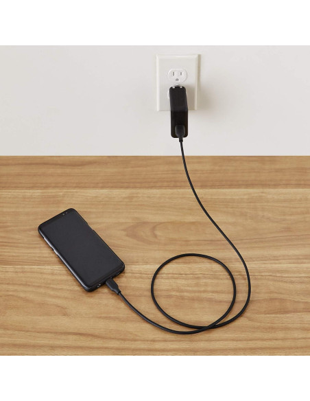 Cable de carga rápida USB-C a USB-A Amazon Basics 0.91m Cable de carga rápida USB-C a USB-A Amazon Basics 0.91m